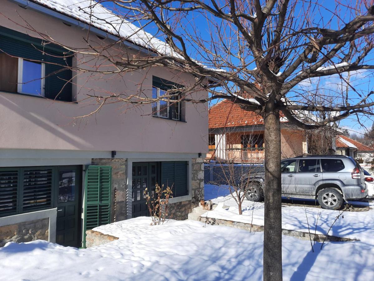 Apartment Center Kolasin Exterior photo
